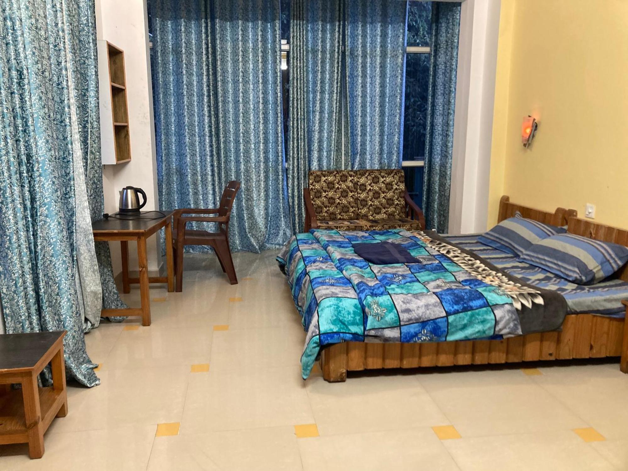 Oasis Guest House Bhagsu D'Shala Dharamszala Kültér fotó