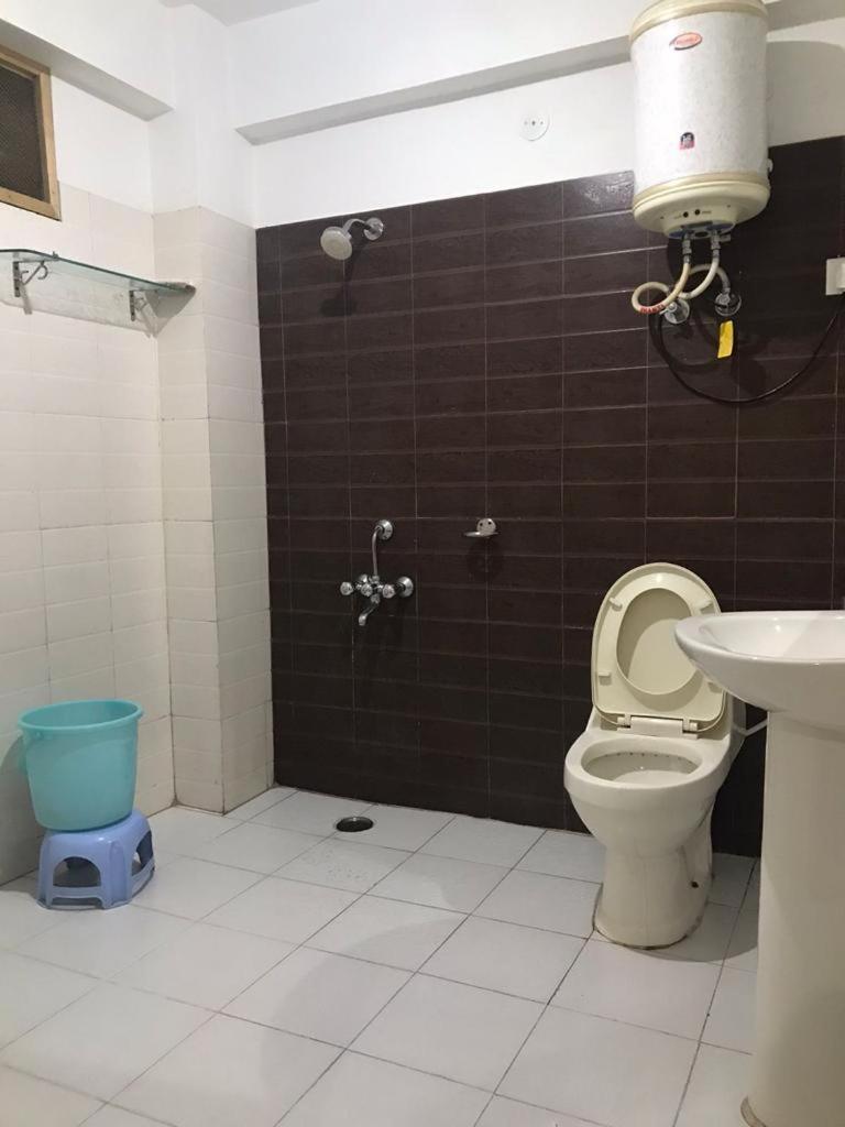 Oasis Guest House Bhagsu D'Shala Dharamszala Kültér fotó