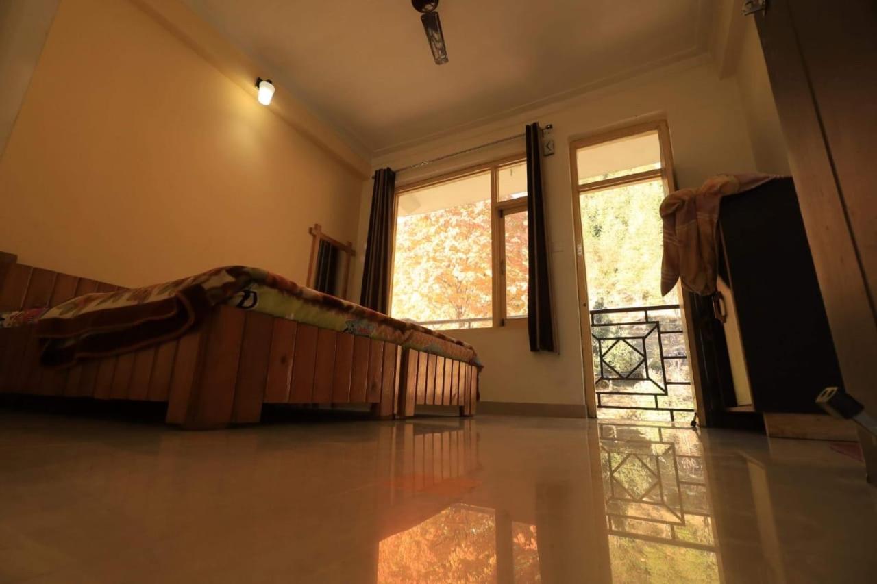 Oasis Guest House Bhagsu D'Shala Dharamszala Kültér fotó