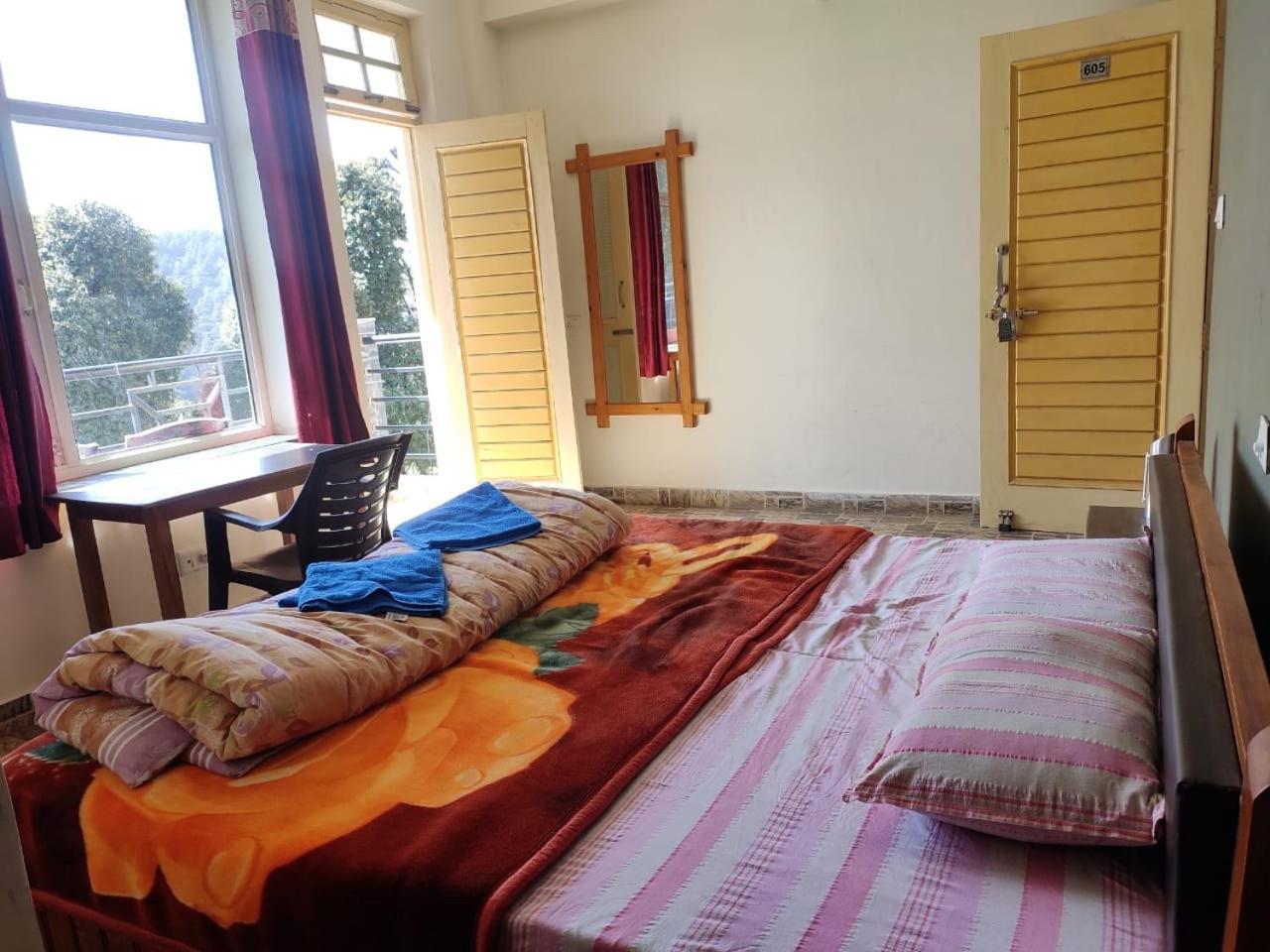 Oasis Guest House Bhagsu D'Shala Dharamszala Kültér fotó