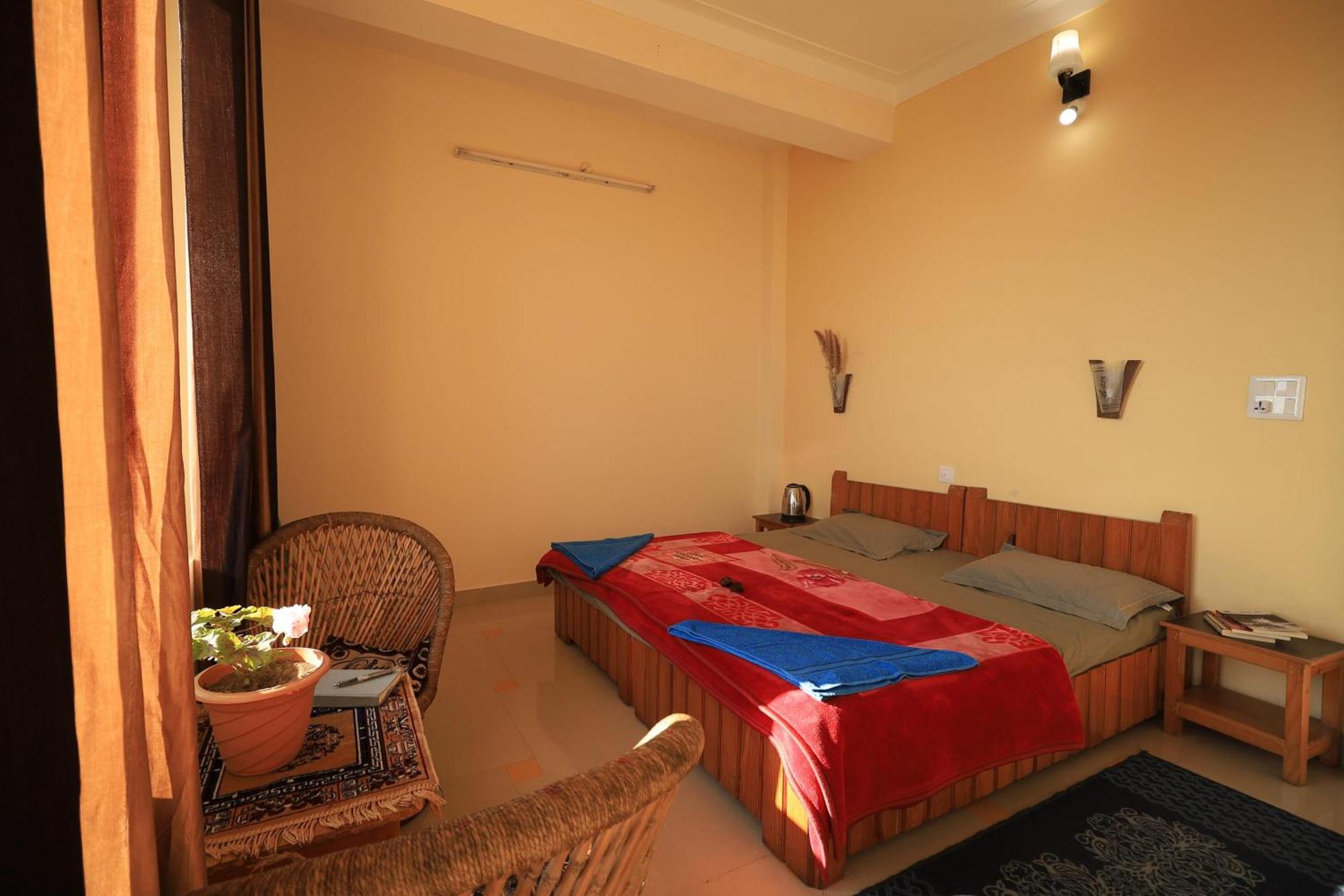 Oasis Guest House Bhagsu D'Shala Dharamszala Kültér fotó