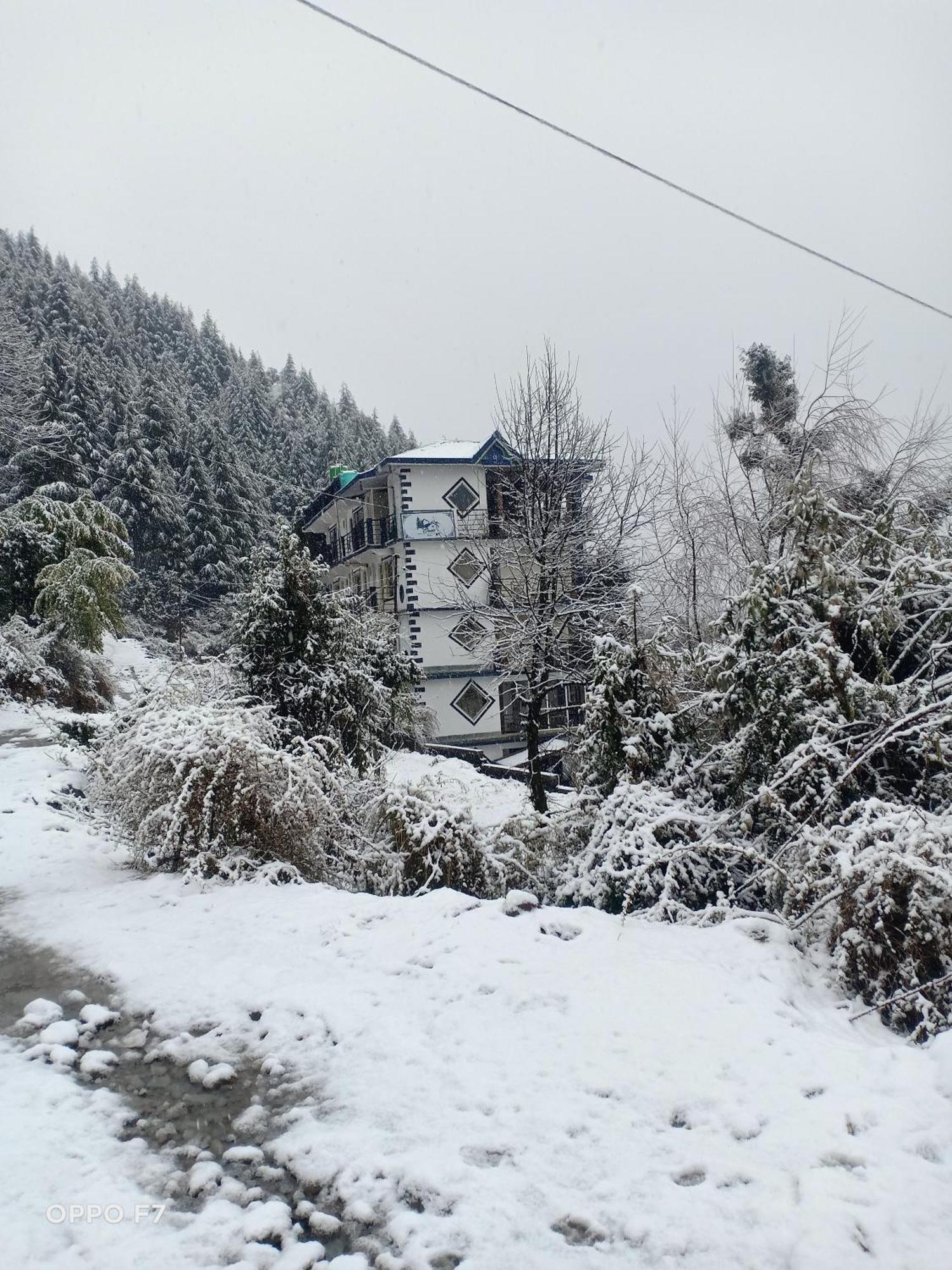 Oasis Guest House Bhagsu D'Shala Dharamszala Kültér fotó